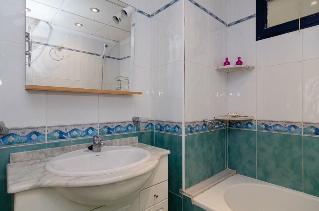 Comfortable Apartment In Benidorm Exterior photo